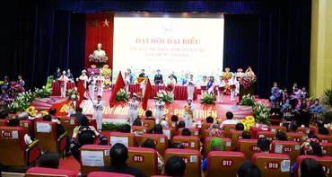 Toàn cảnh Đại hội Đại biểu các dân tộc thiểu số huyện Bắc Hà (Lào Cai) lần thứ IV.
