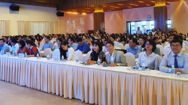 Quang cảnh Hội thảo Chuyển đổi số trong lĩnh vực giáo dục và đào tạo.