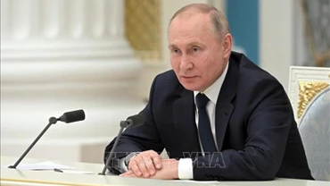 Tổng thống Nga Vladimir Putin đã có các cuộc điện đàm với Tổng Thư ký Liên hợp quốc Antonio Guterres. Ảnh: AFP/TTXVN