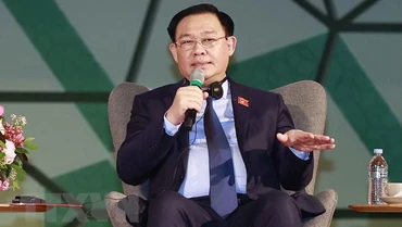 Chủ tịch Quốc hội Vương Đình Huệ phát biểu. (Ảnh: Doãn Tấn/TTXVN)