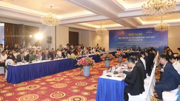 Quang cảnh hội nghị xúc tiến đầu tư “Quảng Ninh - Hội tụ và lan tỏa”.