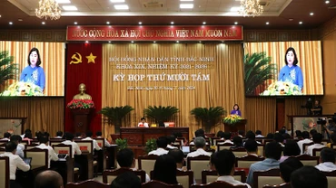 Toàn cảnh kỳ họp.