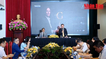 [Video] Những chia sẻ từ Ban tổ chức chương trình “Kenny G Live In Vietnam”