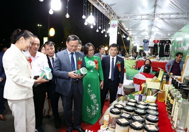 Khai mạc Hội chợ OCOP tỉnh Tuyên Quang năm 2023