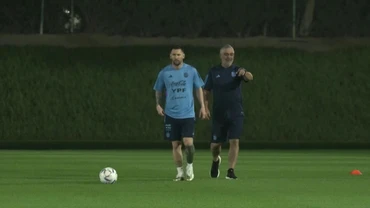 Argentina tập luyện trước trận ra quân tại World Cup