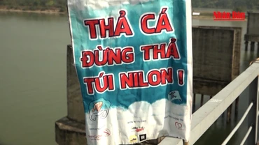 [Video] Chung tay bảo vệ môi trường ngày ông Công, ông Táo