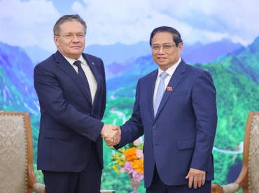 Thủ tướng Phạm Minh Chính tiếp ông A.E.Likhachev, Tổng Giám đốc Tập đoàn Năng lượng Nguyên tử Quốc gia Liên bang Nga (Rosatom).