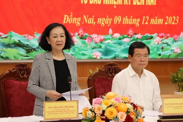 Đồng chí Trương Thị Mai phát biểu chỉ đạo tại buổi làm việc.