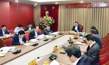 Hội nghị Thường trực Thành ủy Hà Nội sáng 15/2.