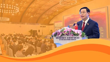 Đồng chí Vương Đình Huệ, Ủy viên Bộ Chính trị, Bí thư Đảng đoàn Quốc hội, Chủ tịch Quốc hội, phát biểu tại Diễn đàn. (Ảnh: DUY LINH)