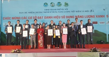 Hà Nội vinh danh 55 cơ sở, công trình sử dụng năng lượng xanh 