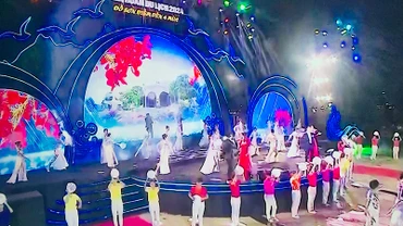 Khai mạc Liên hoan du lịch "Đồ Sơn-Điểm đến 4 mùa".