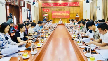 Hội nghị thông tin về giải phóng mặt bằng dự án khu đô thị mới Dương Kinh-Kiến Thuỵ.