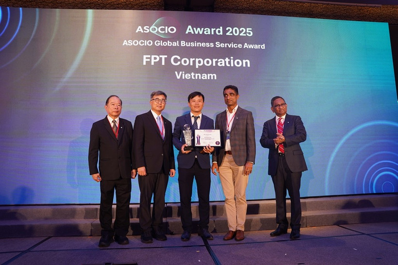 Tập đoàn FPT nhận Giải thưởng Global Business Service Award tôn vinh những thành tựu nổi bật trong cung cấp dịch vụ công nghệ toàn cầu.