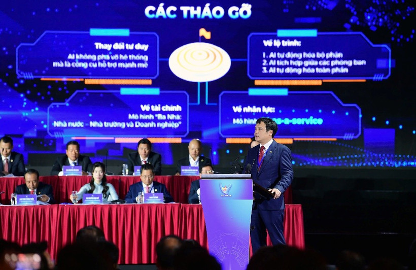 Tổng Giám đốc FPT Nguyễn Văn Khoa: Doanh nhân trẻ cam kết thực hiện ba đột phá mới.