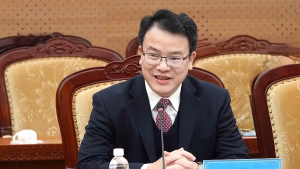 Thứ trưởng Tài chính Trần Quốc Phương.