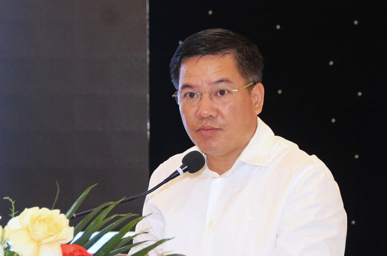 Ông Bùi Xuân Diệu, Phó Giám đốc Sở Nông nghiệp và Môi trường tỉnh Ninh Bình chia sẻ những thuận lợi và khó khăn về công tác phòng chống thiên tai tại địa phương khi vận hành chính quyền địa phương 2 cấp. ong-dieu.jpg