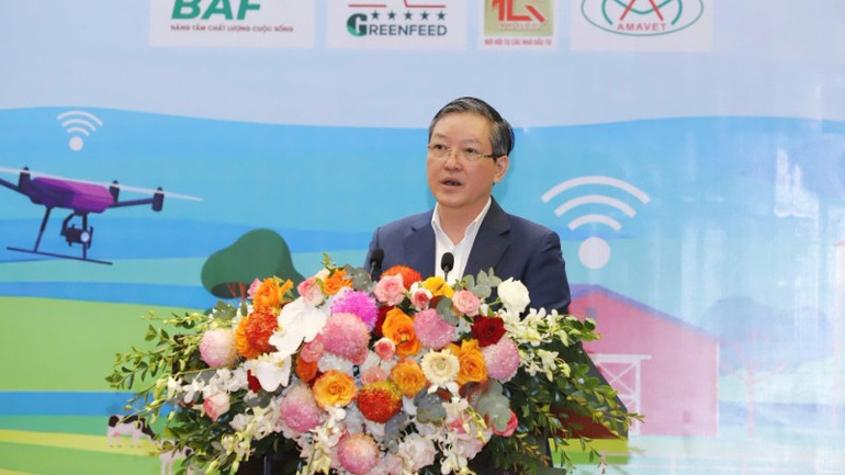 Đồng chí Lương Quốc Đoàn, Ủy viên Ban Chấp hành Trung ương Đảng, Chủ tịch Ban Chấp hành Trung ương Hội Nông dân Việt Nam phát biểu tại diễn đàn. ong-doan-8266.jpg