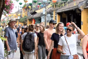 [Video] Khách quốc tế đến Việt Nam lập kỷ lục cao nhất trong 10 năm qua