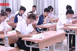[Video] Điểm thi tốt nghiệp trung học phổ thông của thí sinh thấp hơn điểm học bạ
