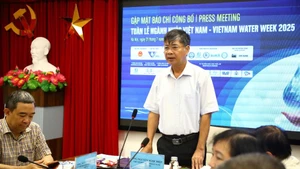 Ông Nguyễn Ngọc Điệp, Chủ tịch Hội Cấp Thoát nước Việt Nam chủ trì buổi gặp mặt báo chí công bố Tuần lễ ngành Nước Việt Nam - Vietnam Water Week 2025. 