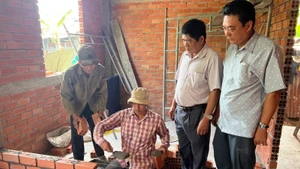 Tỉnh Bến Tre hoàn thành Chương trình xóa nhà tạm, nhà dột nát trước 6 tháng. (Ảnh: HOÀNG TRUNG)