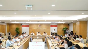 Toàn cảnh họp báo của Bộ Khoa học và Công nghệ chiều 5/8.