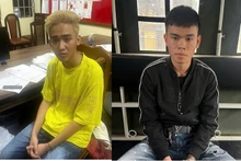 Hai đối tượng giả danh nhân viên ngân hàng lừa đảo Việt kiều gần 1 tỷ đồng.
