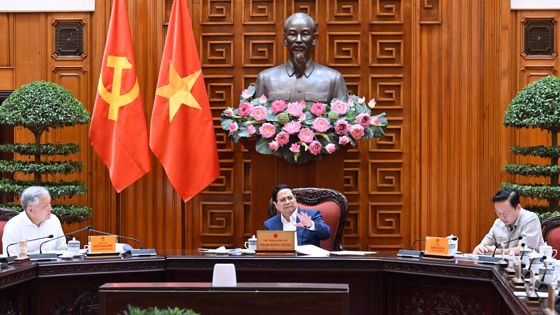 Thủ tướng Phạm Minh Chính chủ trì cuộc họp của Ban Chỉ đạo về nội dung sắp xếp đơn vị sự nghiệp công lập thuộc các bộ, ngành, địa phương.