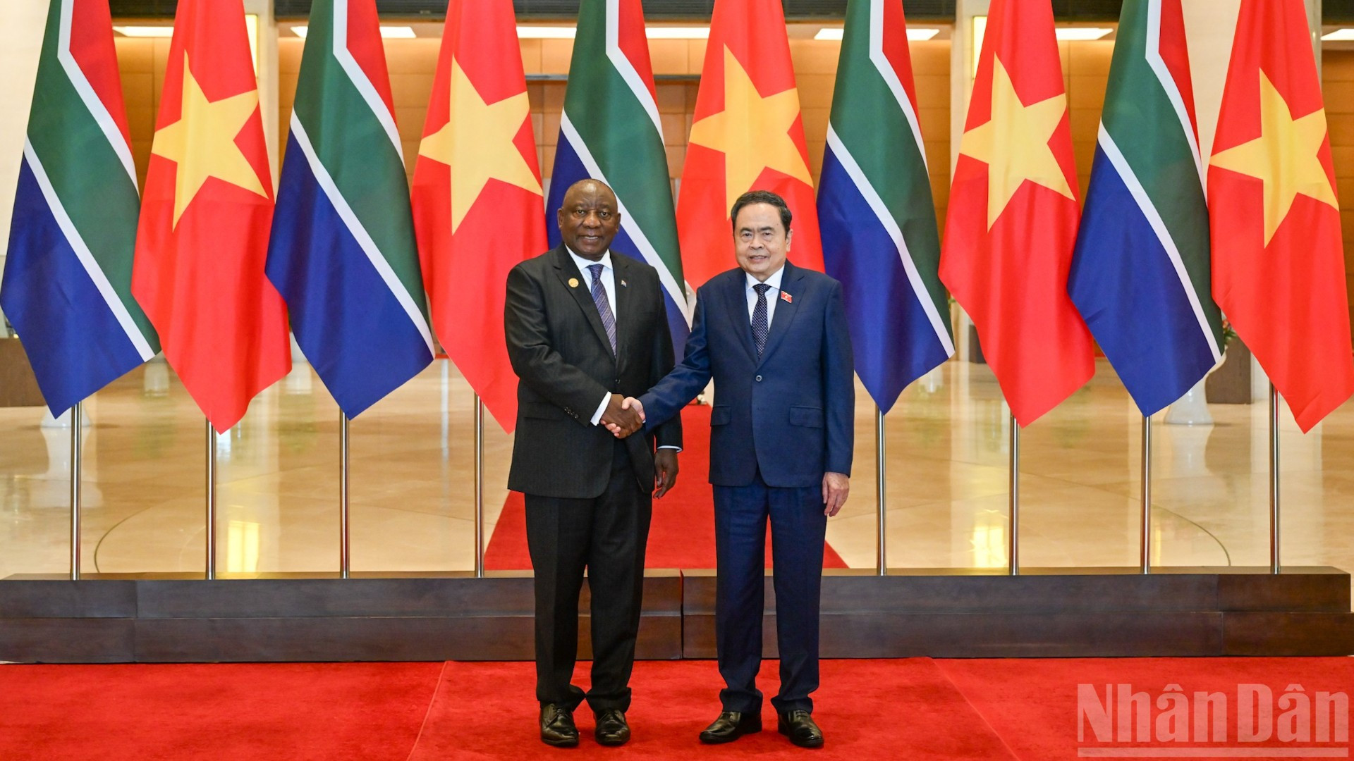 Chủ tịch Quốc hội Trần Thanh Mẫn và Tổng thống Nam Phi Matamela Cyril Ramaphosa.