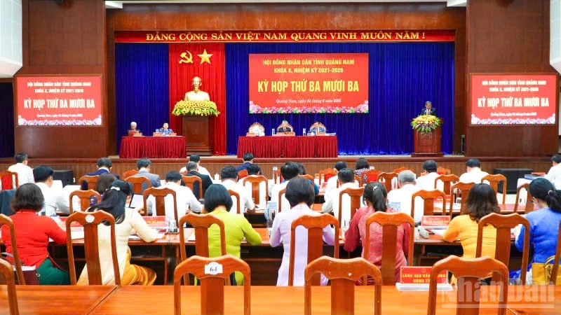 Quang cảnh Kỳ họp thứ 33, Hội đồng nhân dân tỉnh Quảng Nam khóa X, nhiệm kỳ 2021-2026.