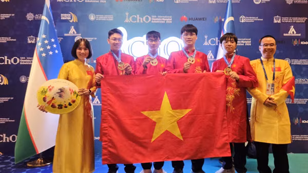 Đội tuyển quốc gia Việt Nam đạt 4 Huy chương Vàng Olympic Hóa học quốc tế năm 2026.