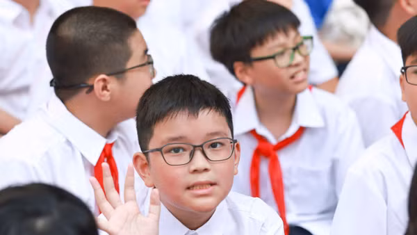 Học sinh lớp 6 khóa 109 của Trường trung học cơ sở Tưng Vương, phường Cửa Nam, thành phố Hà Nội. (Ảnh: ĐẠI THẮNG)