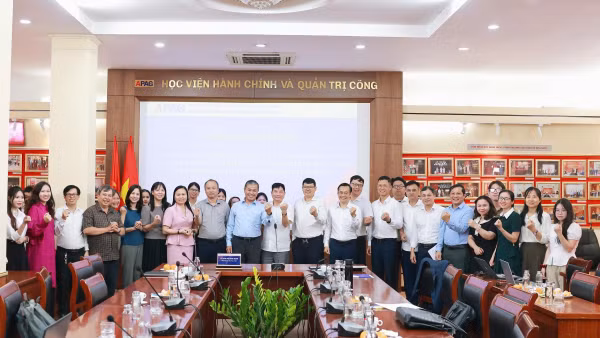 Tọa đàm khoa học “Cơ sở lý luận, chính trị - pháp lý và kinh nghiệm quốc tế về thành lập trung tâm thực tế giả định trong quản trị và chính sách công tại cơ sở giáo dục đại học”