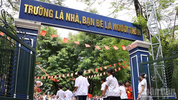 Một điểm thi trong kỳ thi vào lớp 10 tại Hà Nội. (Ảnh minh họa: ĐẠI THẮNG)