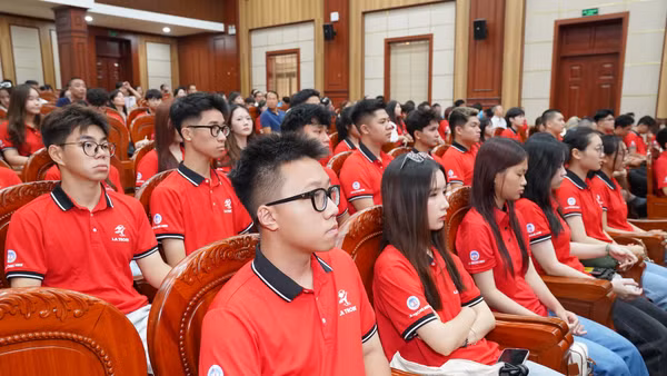 Sinh viên ngành Tài chính và Quản lý. (Ảnh minh họa)
