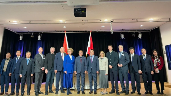 Diễn đàn Hợp tác Việt Nam - Áo về lao động có tay nghề và đào tạo nghề