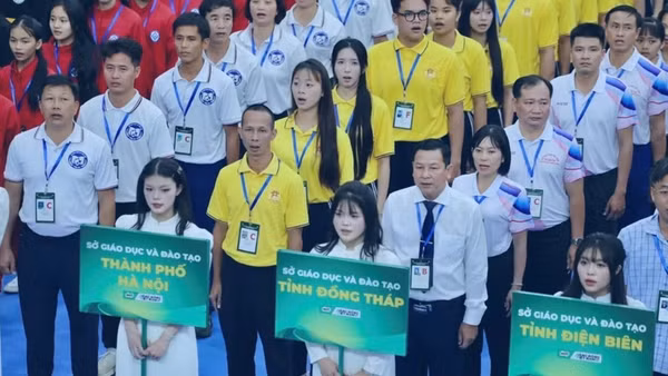 Đoàn học sinh Hà Nội tham dự Giải Thể thao học sinh phổ thông toàn quốc năm 2026 (Ảnh: Sở Giáo dục và Đào tạo Hà Nội)