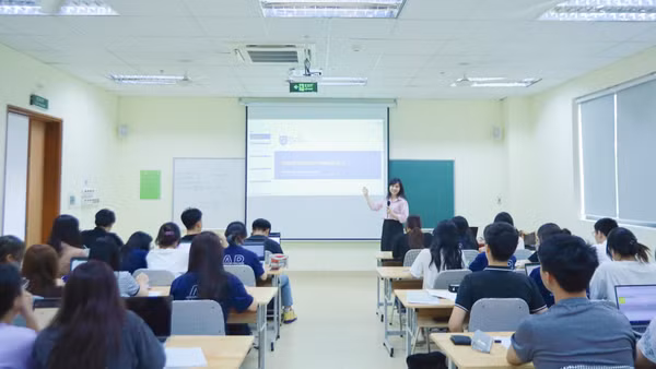 (Ảnh: Học viện Ngân hàng)