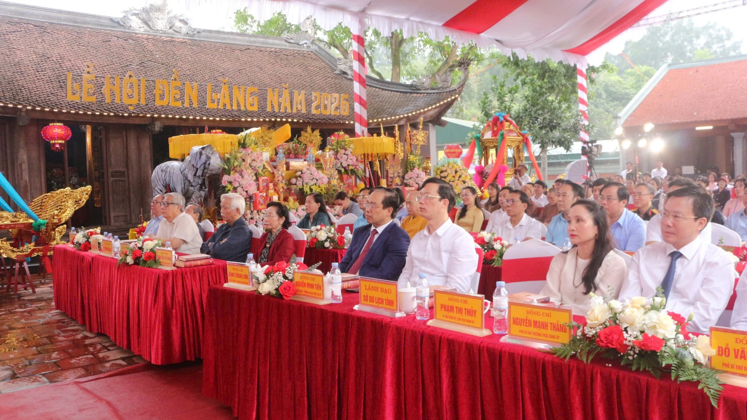 Đền Lăng – Thái miếu nhà Tiền Lê ở Ninh Bình: Linh thiêng và tự hào