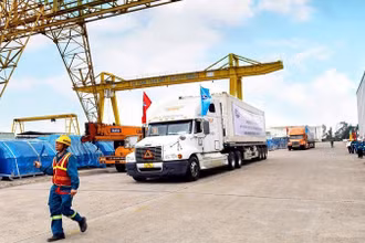 Lễ bàn giao Module điện phân đầu tiên cho Tổng thầu Thyssenkrupp Nucera xuất sang EU.
