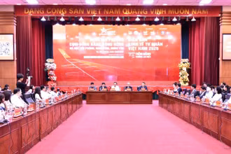 Quang cảnh Phiên đối thoại địa phương - Cụm đồng bằng sông Hồng.