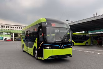 Hướng tới việc chuyển đổi toàn bộ phương tiện xe buýt sang xe buýt sử dụng điện, năng lượng xanh.