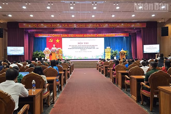 Quang cảnh hội thi.