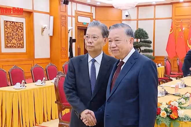[Video] Tổng Bí thư Tô Lâm tiếp Ủy viên trưởng Nhân đại toàn quốc Trung Quốc Triệu Lạc Tế