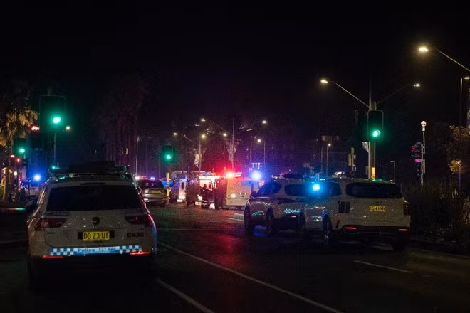 Hiện trường vụ xả súng ở Sydney, Australia, ngày 14/12/2025. (Ảnh: THX/TTXVN)
