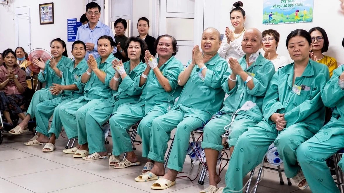 Ung thư vú tại Việt Nam: Hơn 24.500 ca mắc mới, phát hiện sớm là chìa khóa sống còn