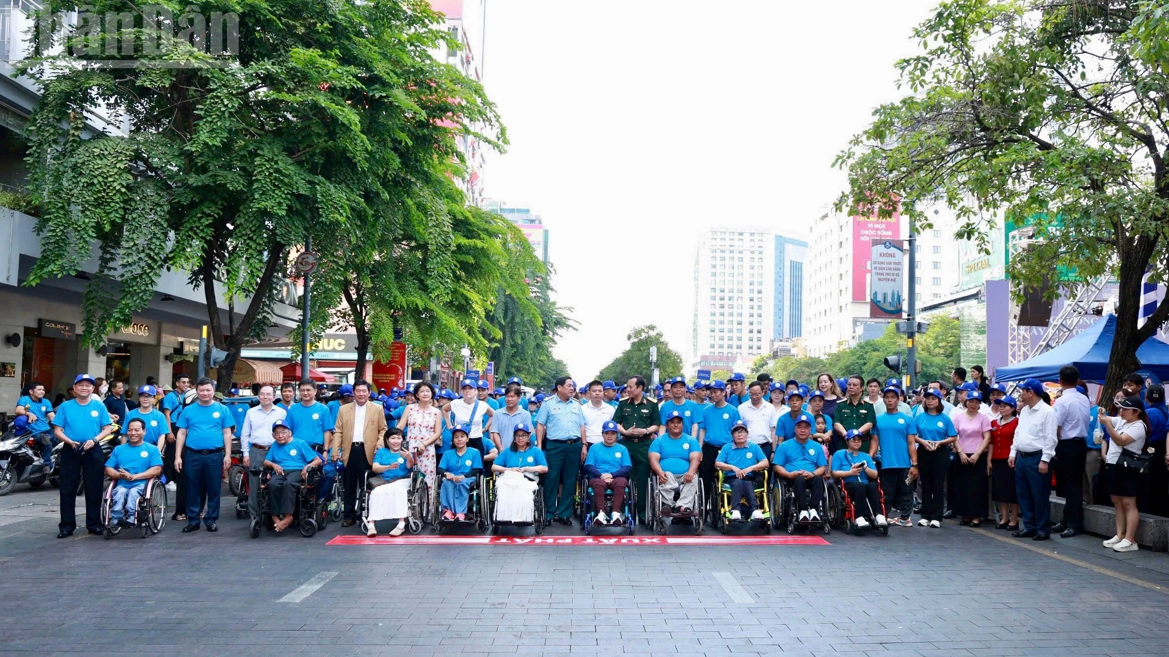 Thứ trưởng Y tế nhấn mạnh chuyển đổi từ 'y tế-chăm sóc' sang 'xã hội-hòa nhập' cho người khuyết tật