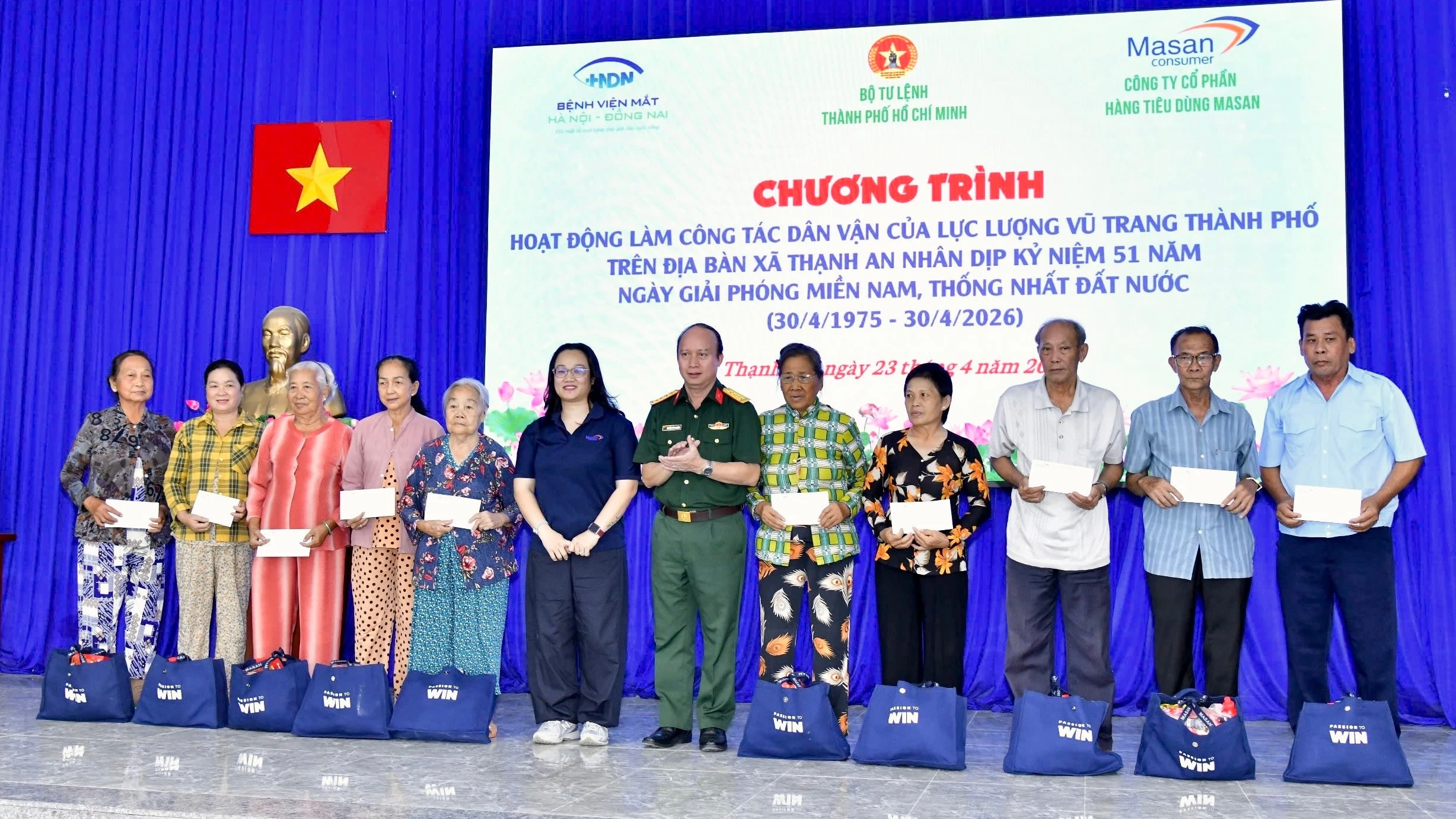 Chương trình hỗ trợ nhân văn tại xã đảo Thạnh An: Trao quà, học bổng và xe điện