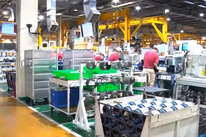 [Video] Hỗ trợ 2.500 vé tàu, máy bay cho người lao động dịp Tết Bính Ngọ 2026 